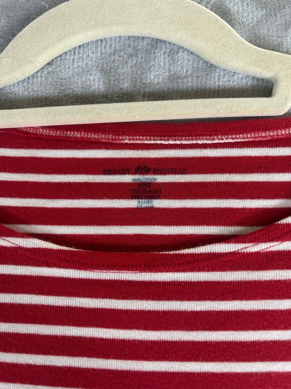 Brandy Melville Red and White Striped Long Sleeve Tee - Picture 7 of 7